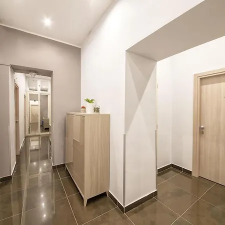 Be Italian Flat Bovio Guest house 4*