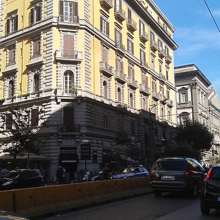 Be Italian Flat Bovio 나폴리
