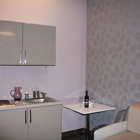 Be Italian Flat Bovio Gasthuis Napels
