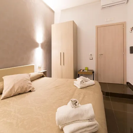 Be Italian Flat Bovio Penzion 4*